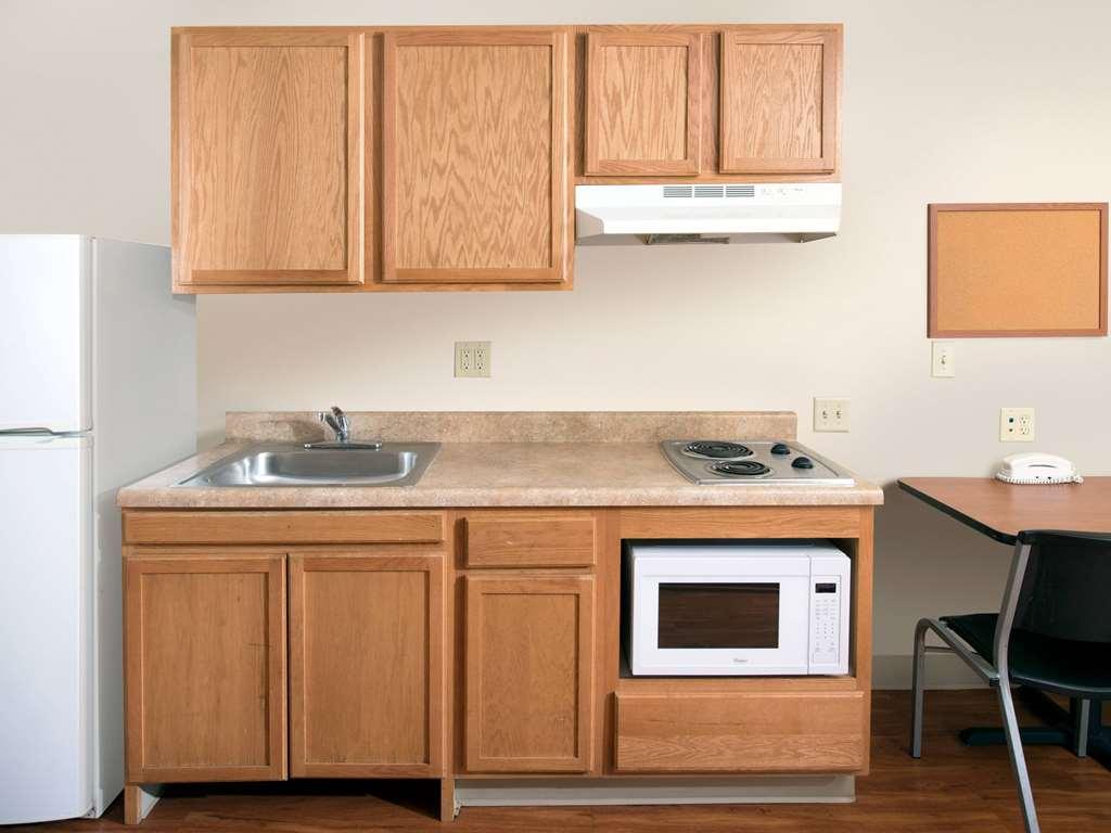Extended Stay America Select Suites - Jackson - South Byram Phòng bức ảnh